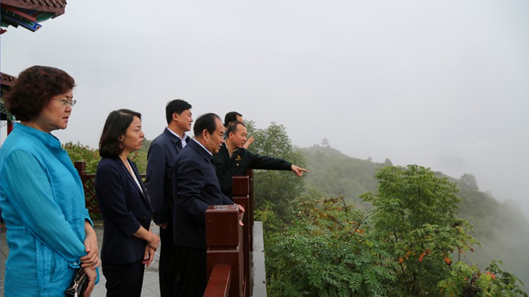 省市場監(jiān)督管理局黨組書記、局長王忠習(xí)調(diào)研金徽股份